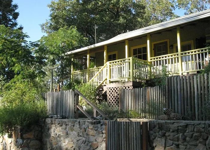 Fivespot Cabin