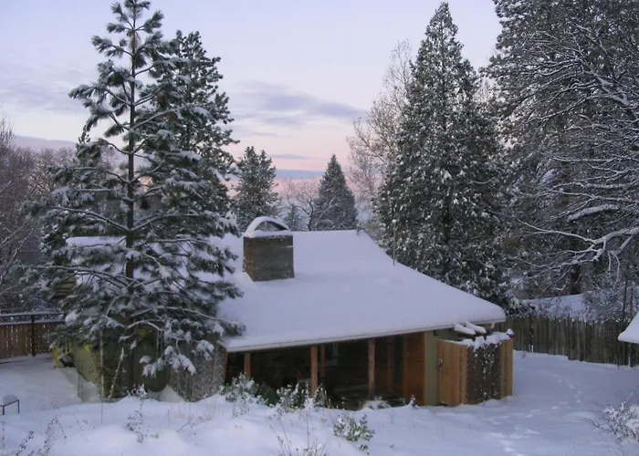 Fivespot Cabin